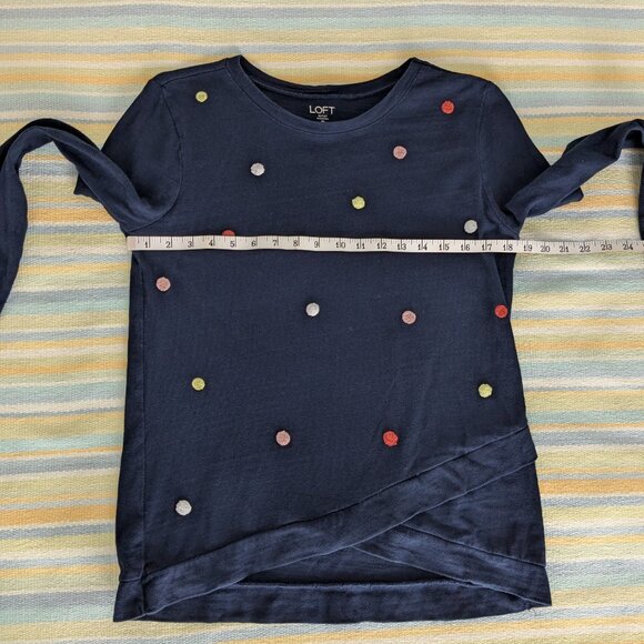 ⭐ Ann Taylor LOFT Outlet Navy Polka Dot Long Sleeve Top XS - Picture 9 of 11